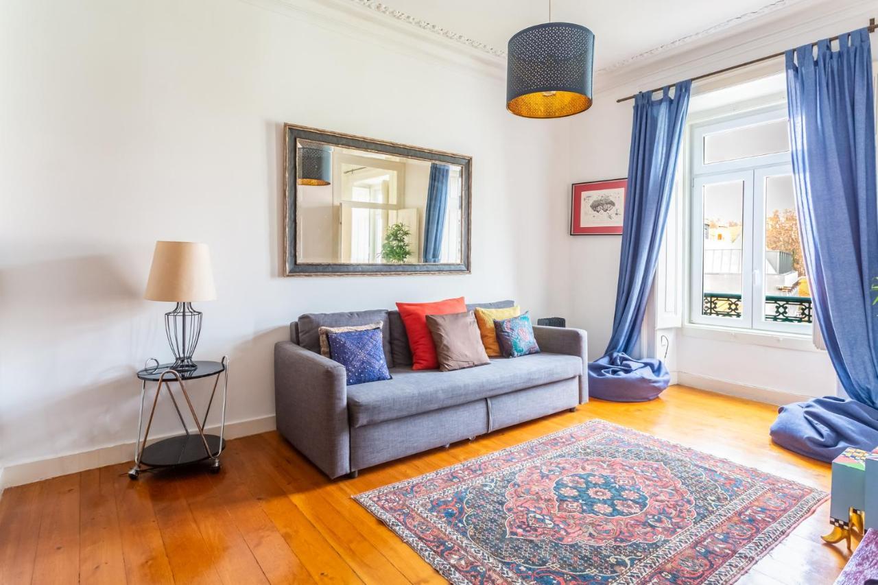 Bright 2 Bedroom Apt 100M From Av. Liberdade Lisbon Exterior photo